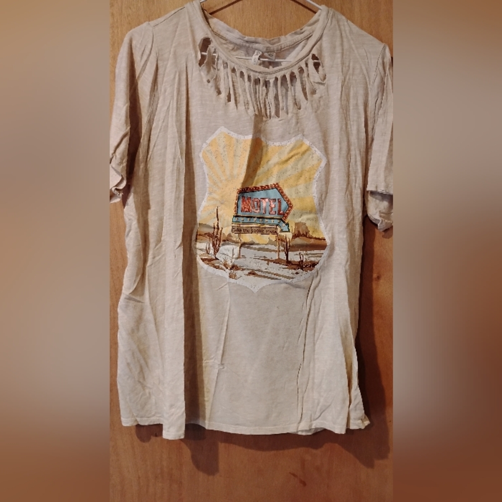 Motel Cut Shirt